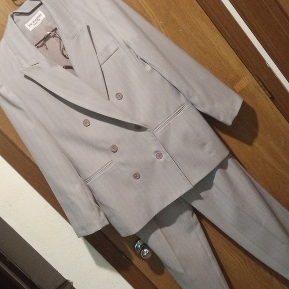 Lew Magram Collection Gray Pinstripe Suit Vintage New - Picture 8 of 16